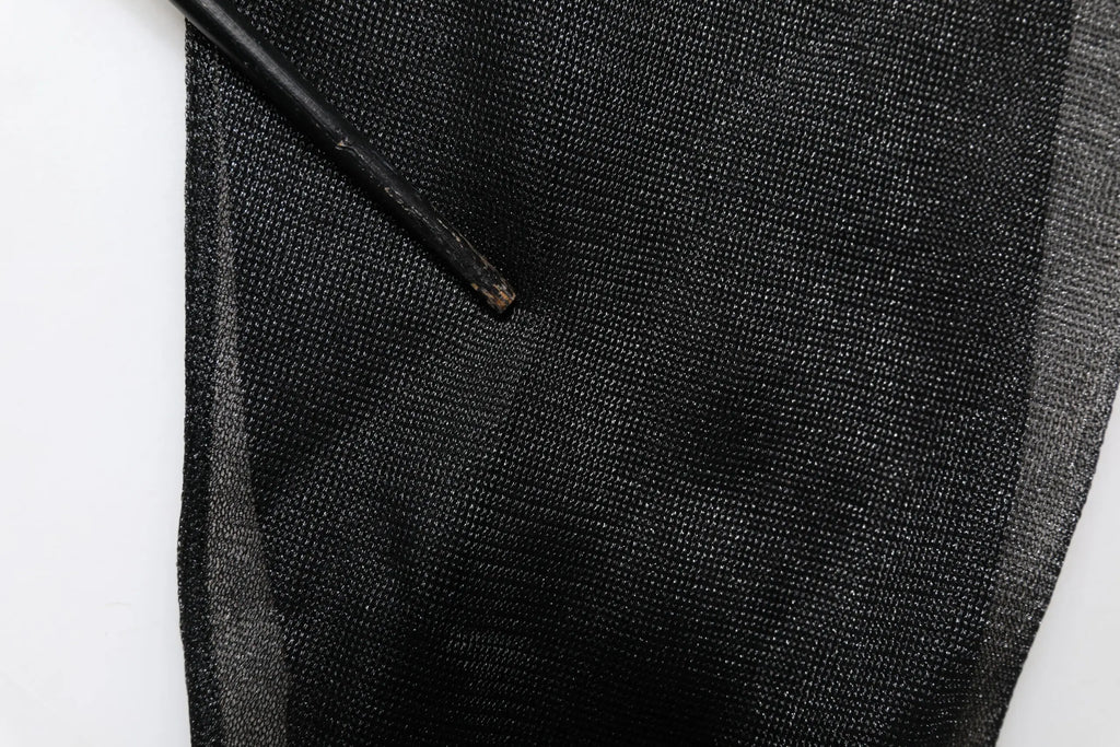Black mesh en tissu maille fine avec un léger brillant pour pull dolce & gabbana noir logo en laine tricotée col rond