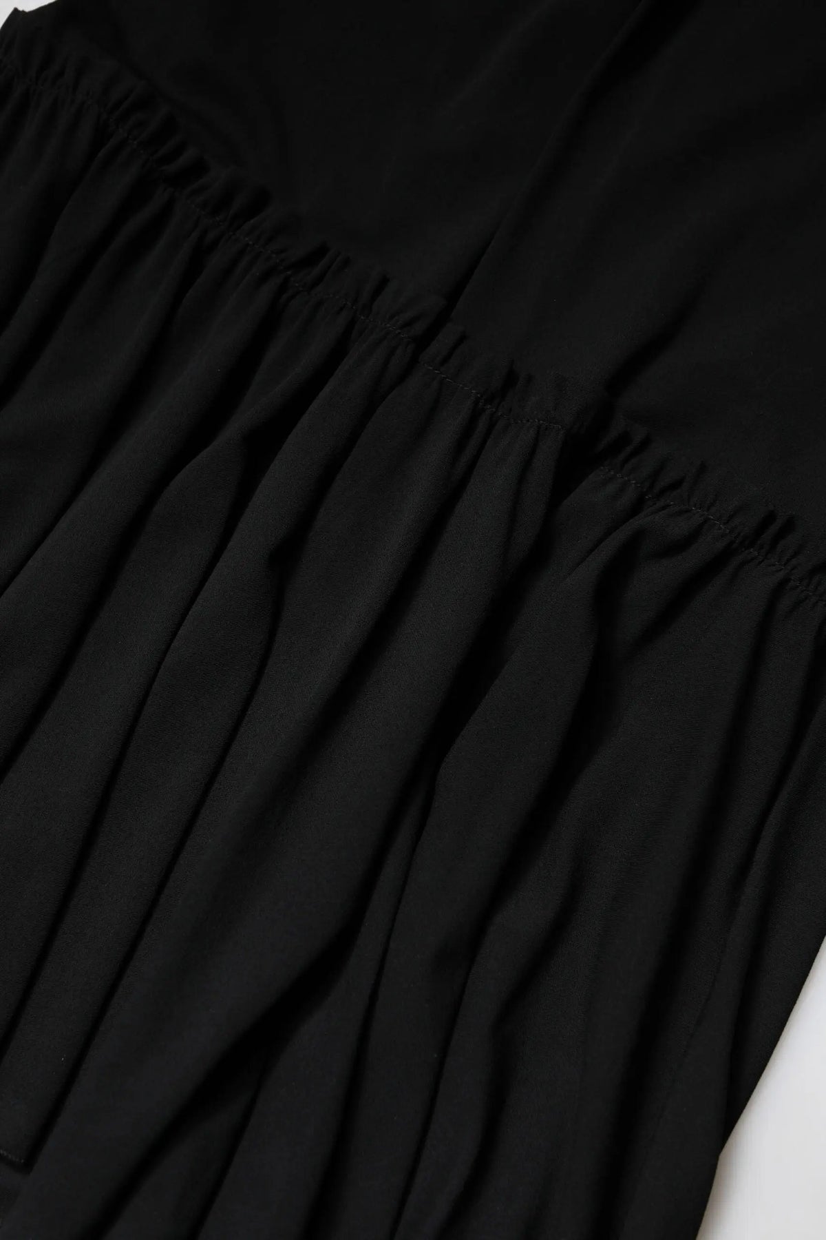 Jupe midi noire dolce gabbana taille haute coupe sirène tissu plissé avec taille froncée