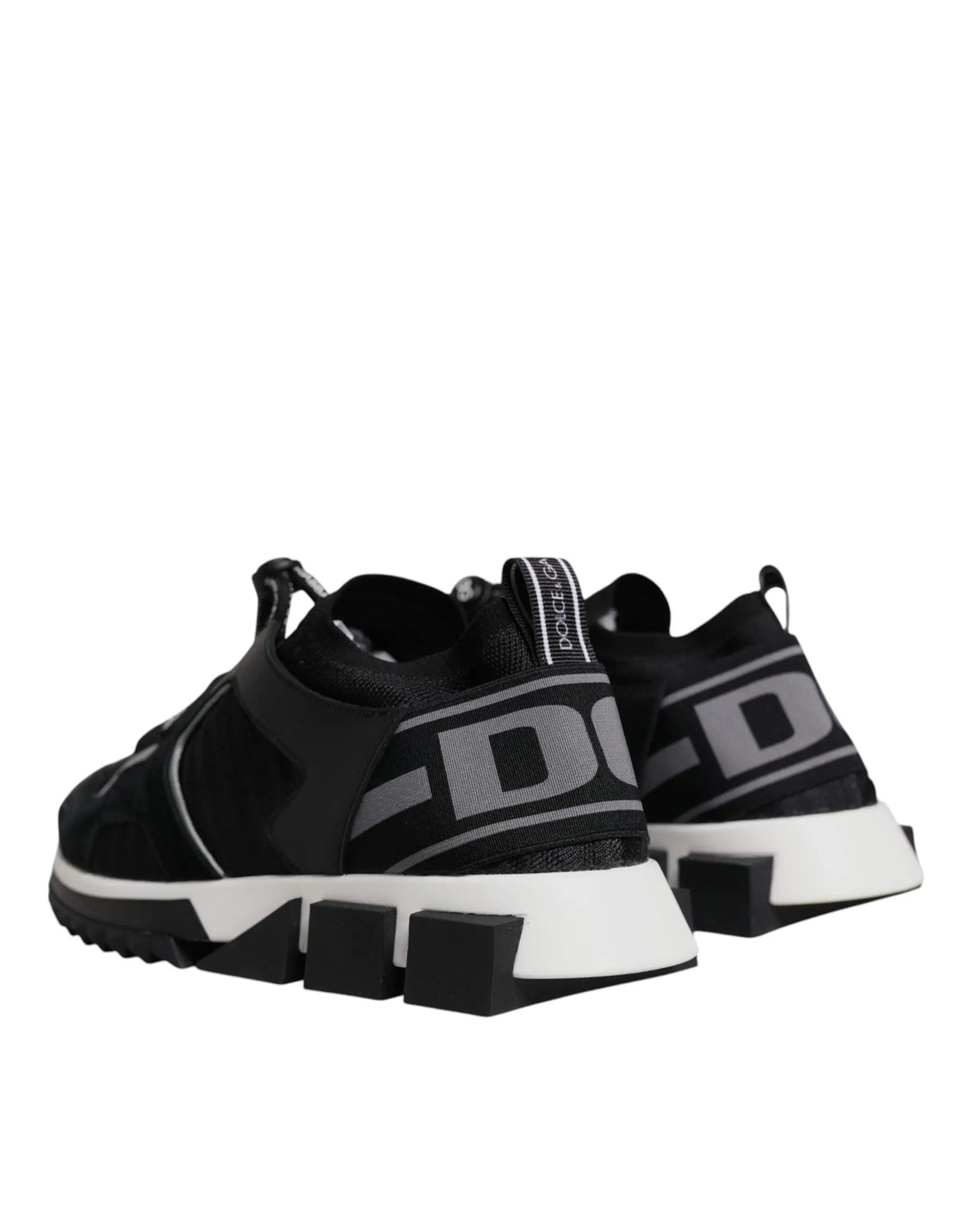 Baskets dolce & gabbana sorrento trekking en mesh noir et blanc avec logo géométrique audacieux sur le côté