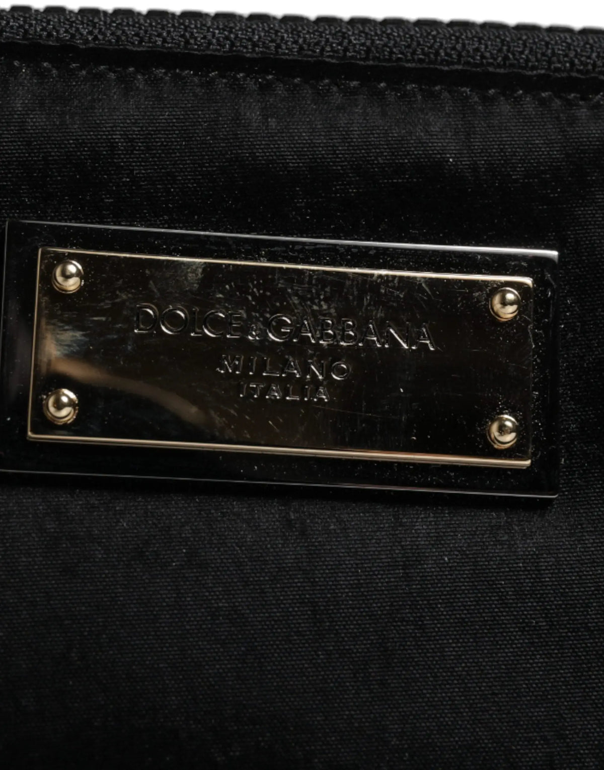 Pochette porte-clés dolce & gabbana en nylon noir avec plaque logo métallique et portefeuille en cuir noir milano italy