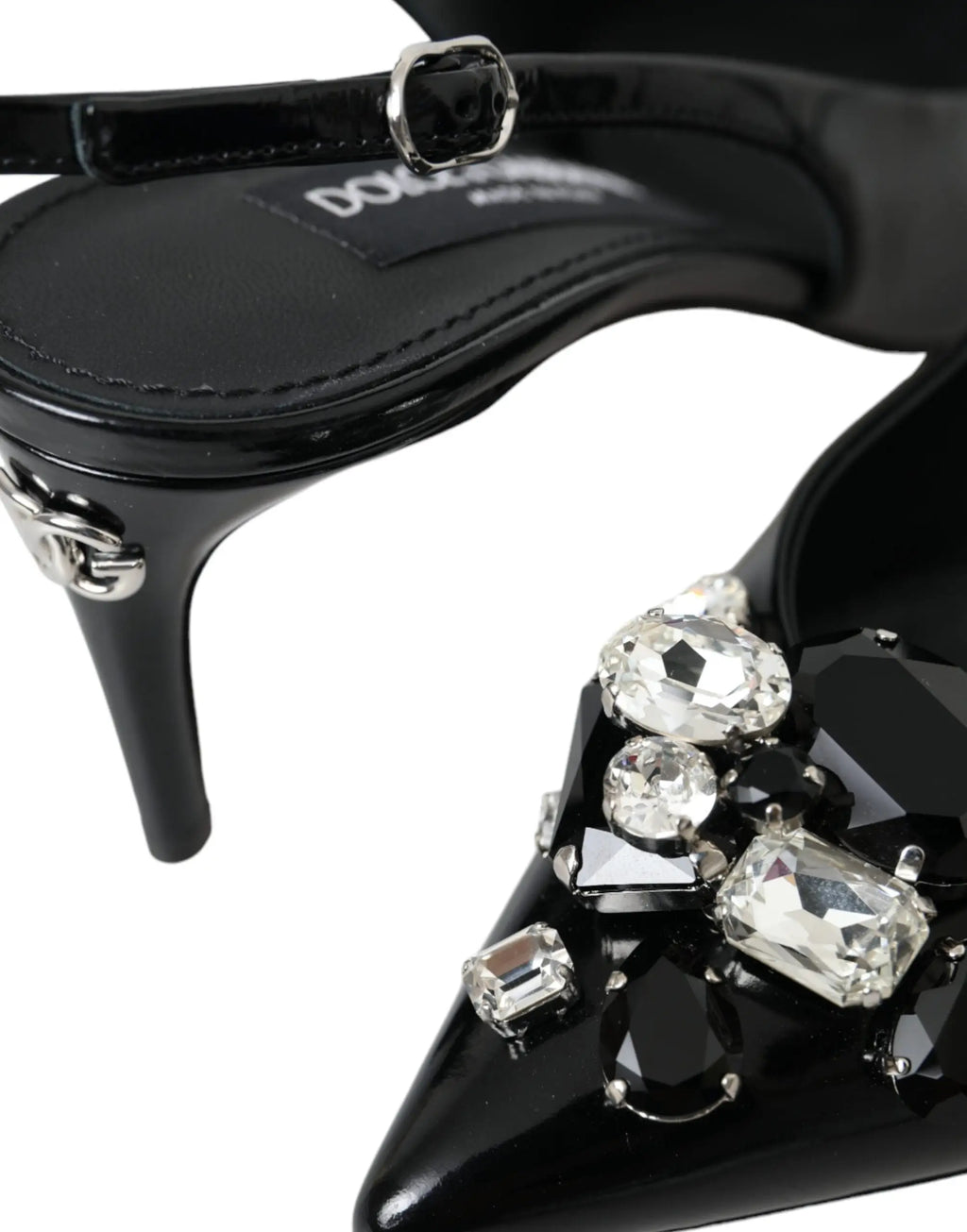Dolce & gabbana mules à talons en cuir verni noir ornées de cristaux clairs et noirs élégantes et sophistiquées