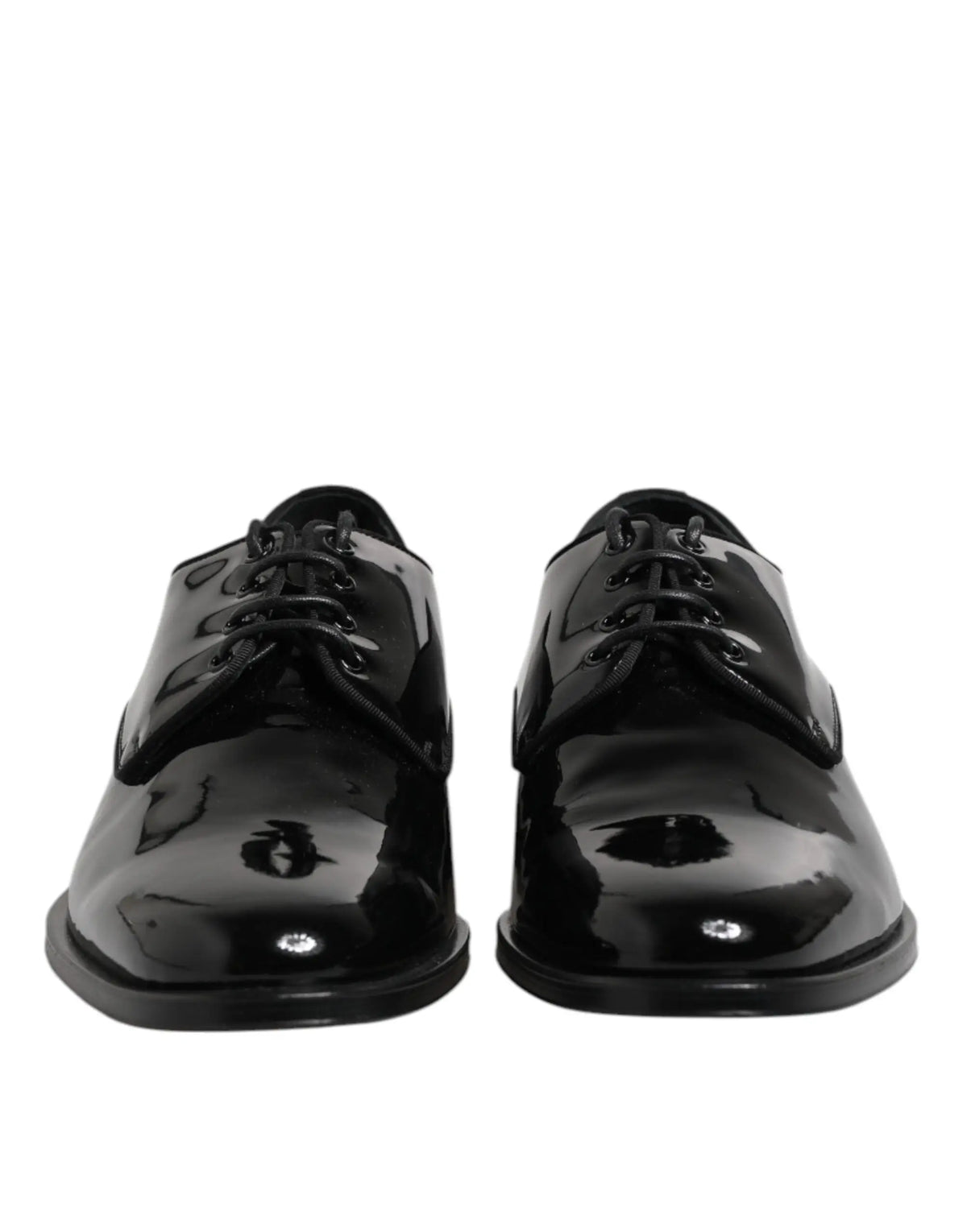 Dolce & gabbana derby en cuir verni noir avec finition brillante et lacets classiques pour tenue formelle