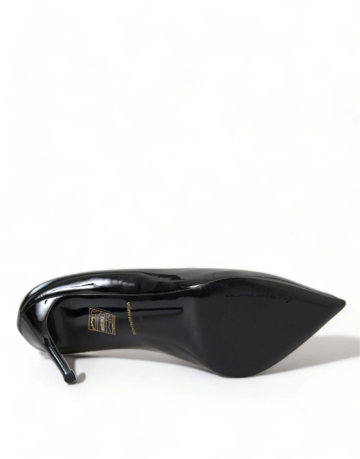 Dolce & gabbana escarpins noirs en cuir verni avec bout pointu et talon aiguille fin