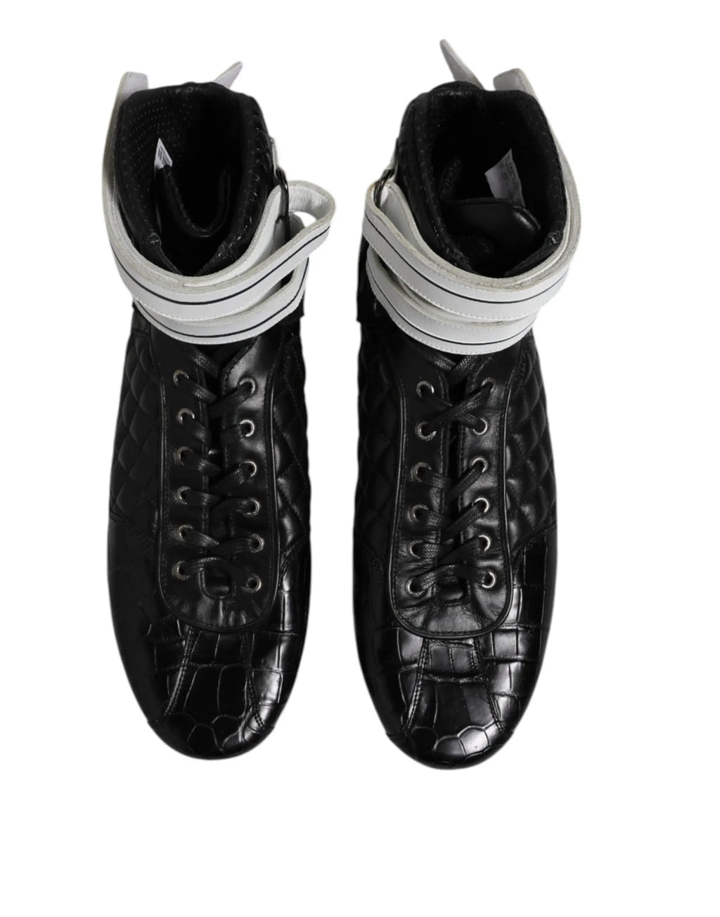 Dolce & gabbana baskets montantes noires en cuir embossé crocodile avec lacets blancs et brides à la cheville
