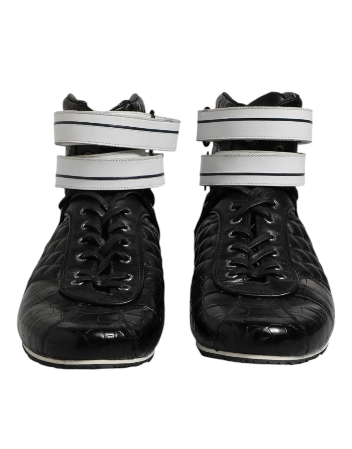 Dolce & gabbana baskets montantes noires en cuir matelassé effet crocodile avec brides blanches et semelle en caoutchouc blanche