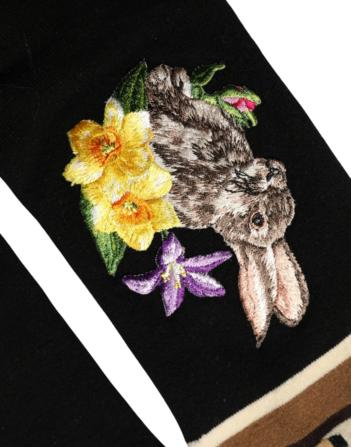 Chaussettes dolce & gabbana mi-mollet noires en laine avec broderie lapin gris et fleurs jaunes et violettes sur velours