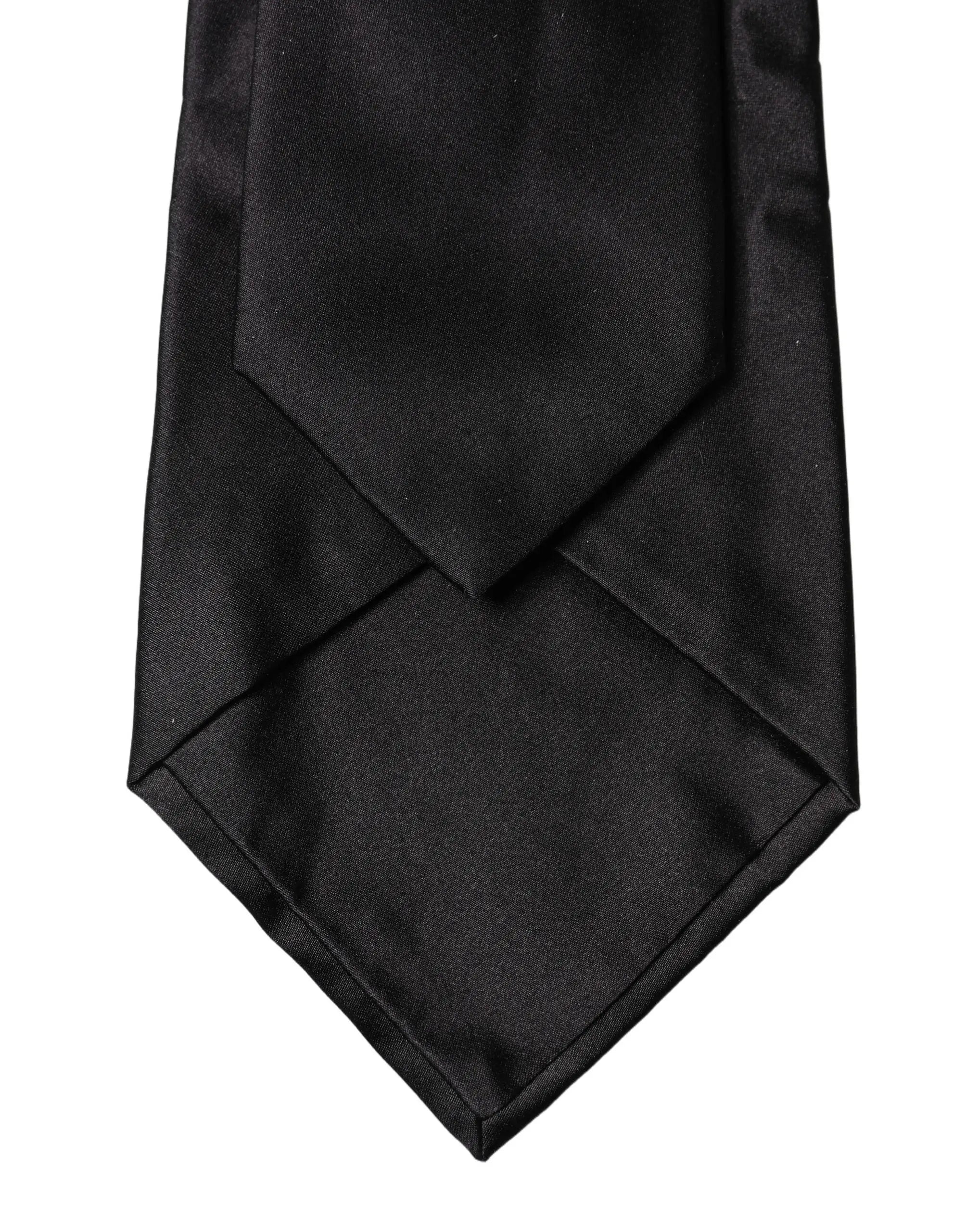 Cravate noire en satin mélangé soie dolce & gabbana avec finition lisse brillante et bords soigneusement pliés