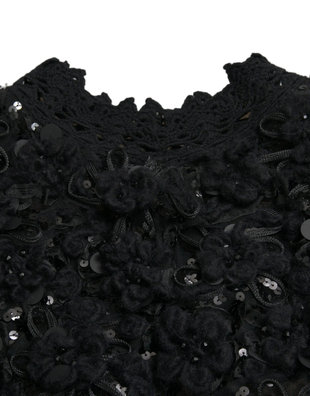Pull-over noir dolce gabbana en maille avec dentelle noire sequins et appliques florales trois dimensions