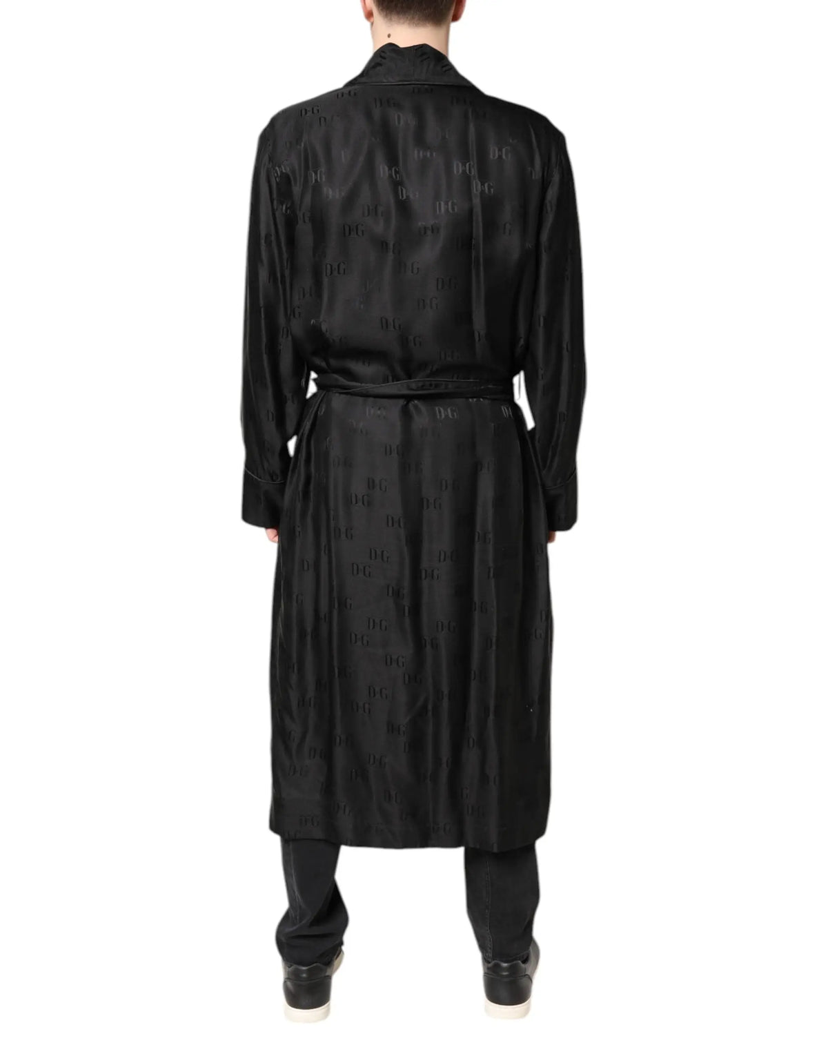 Dolce & gabbana robe homme en satin noir avec motif logo dg subtil et tissu en soie luxueux