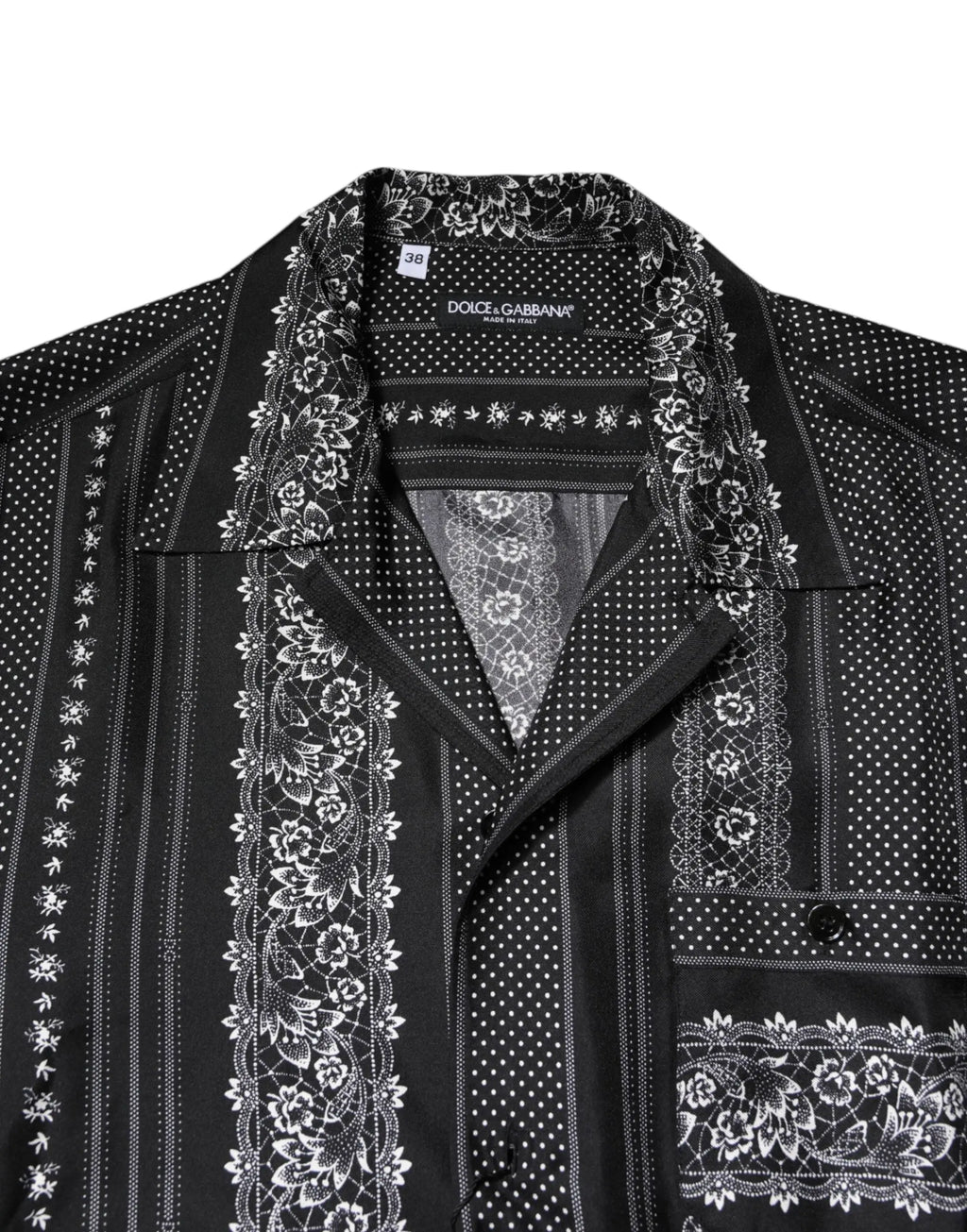 Chemise noire en soie dolce & gabbana à manches courtes avec broderies florales blanches et dentelle