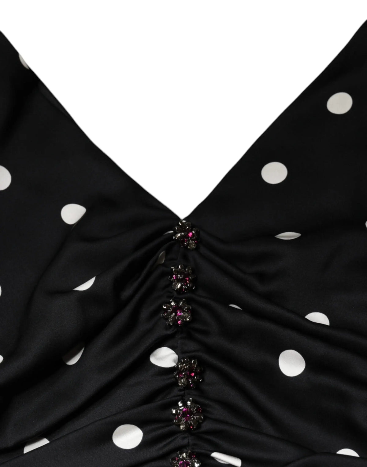 Robe midi noire en satin de soie dolce et gabbana à pois blancs avec col en v et boutons floraux étincelants
