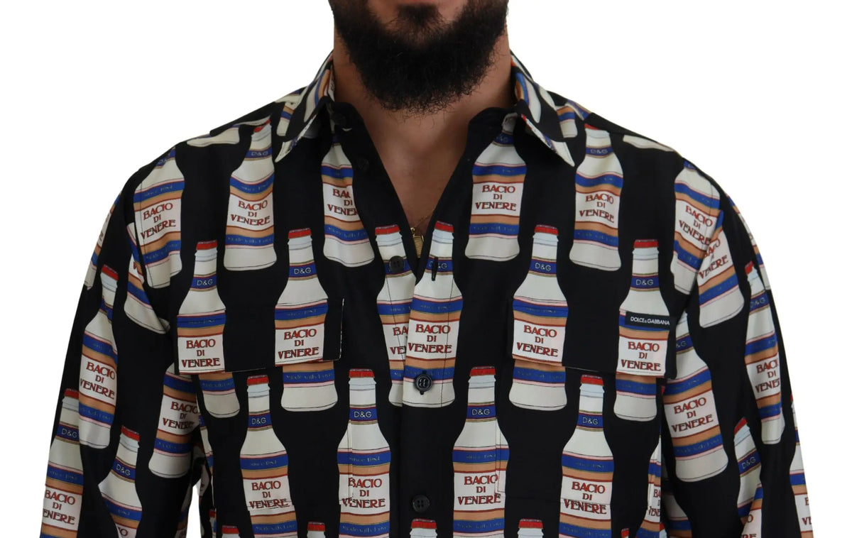 Chemise noire homme dolce & gabbana en soie avec col et motif répétitif de bouteilles bacio di venere rouges et blanches