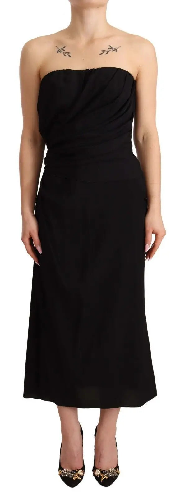 Robe midi noire en soie extensible dolce gabbana sans bretelles avec corsage drapé et plis subtils à la taille