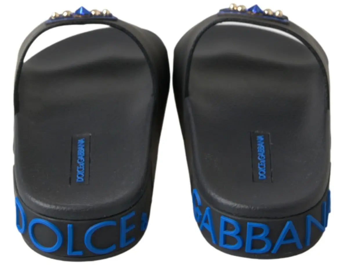 Sandales slides noires dolce & gabbana avec lettrage bleu et strass beach saint barth pour la plage
