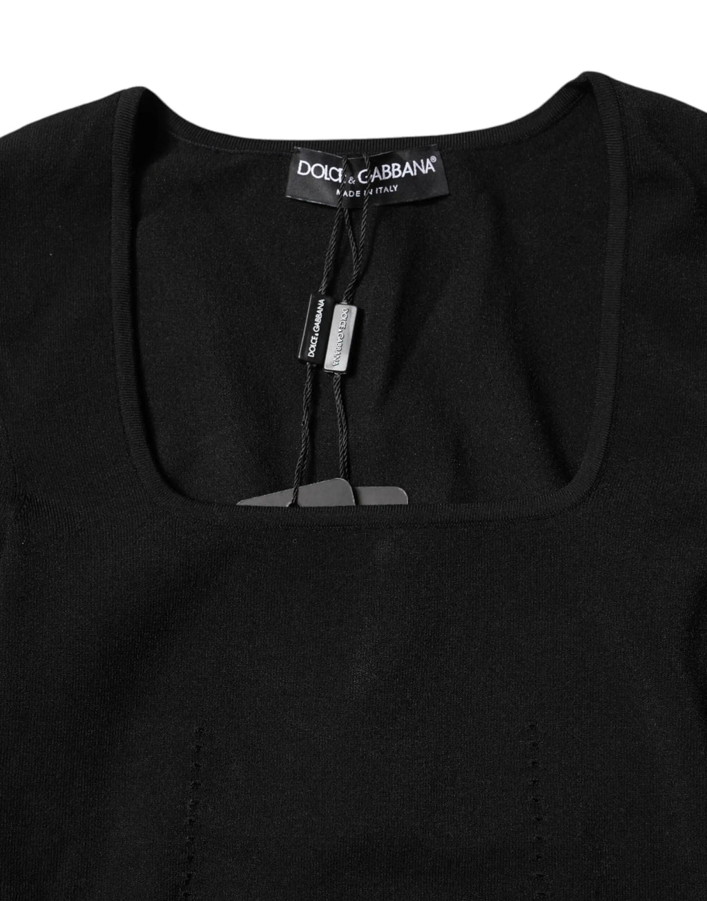 Dolce & Gabbana pull noir en maille avec encolure carrée et détails de couture verticale subtile