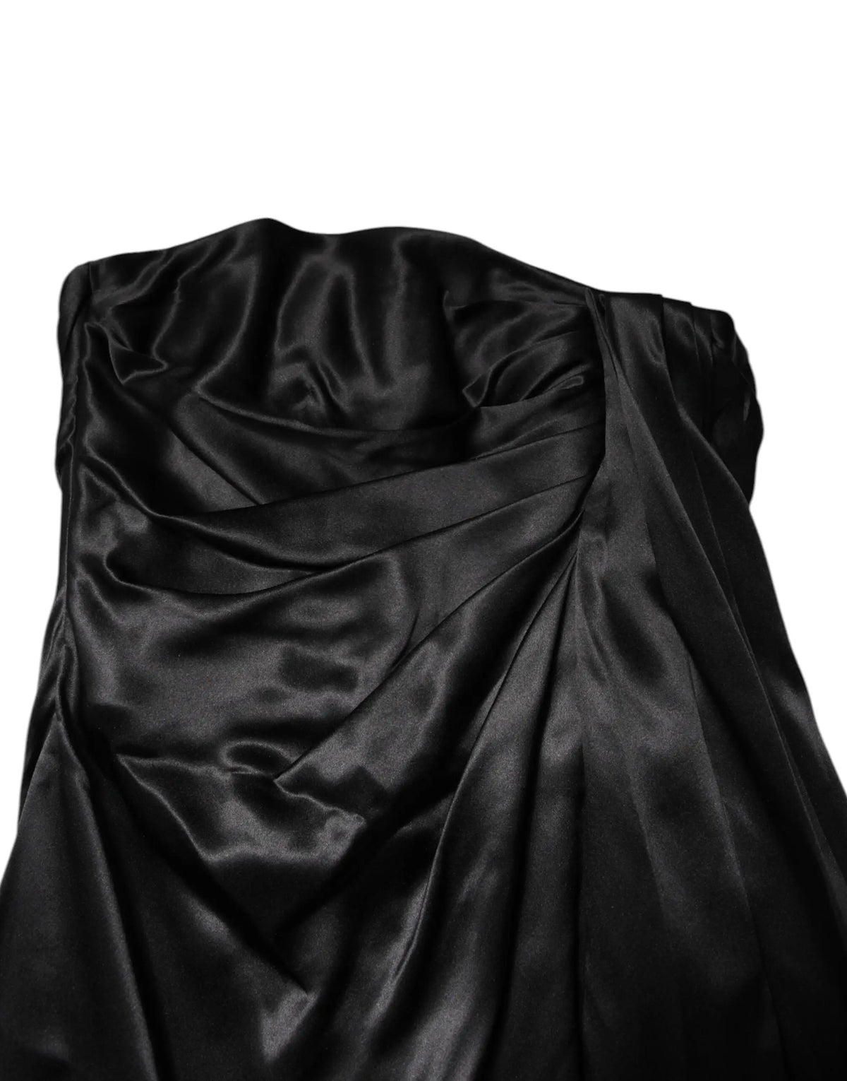 Robe mini noire dolce gabbana en satin sans bretelles avec tissu drapé et fluide style fourreau et trapèze