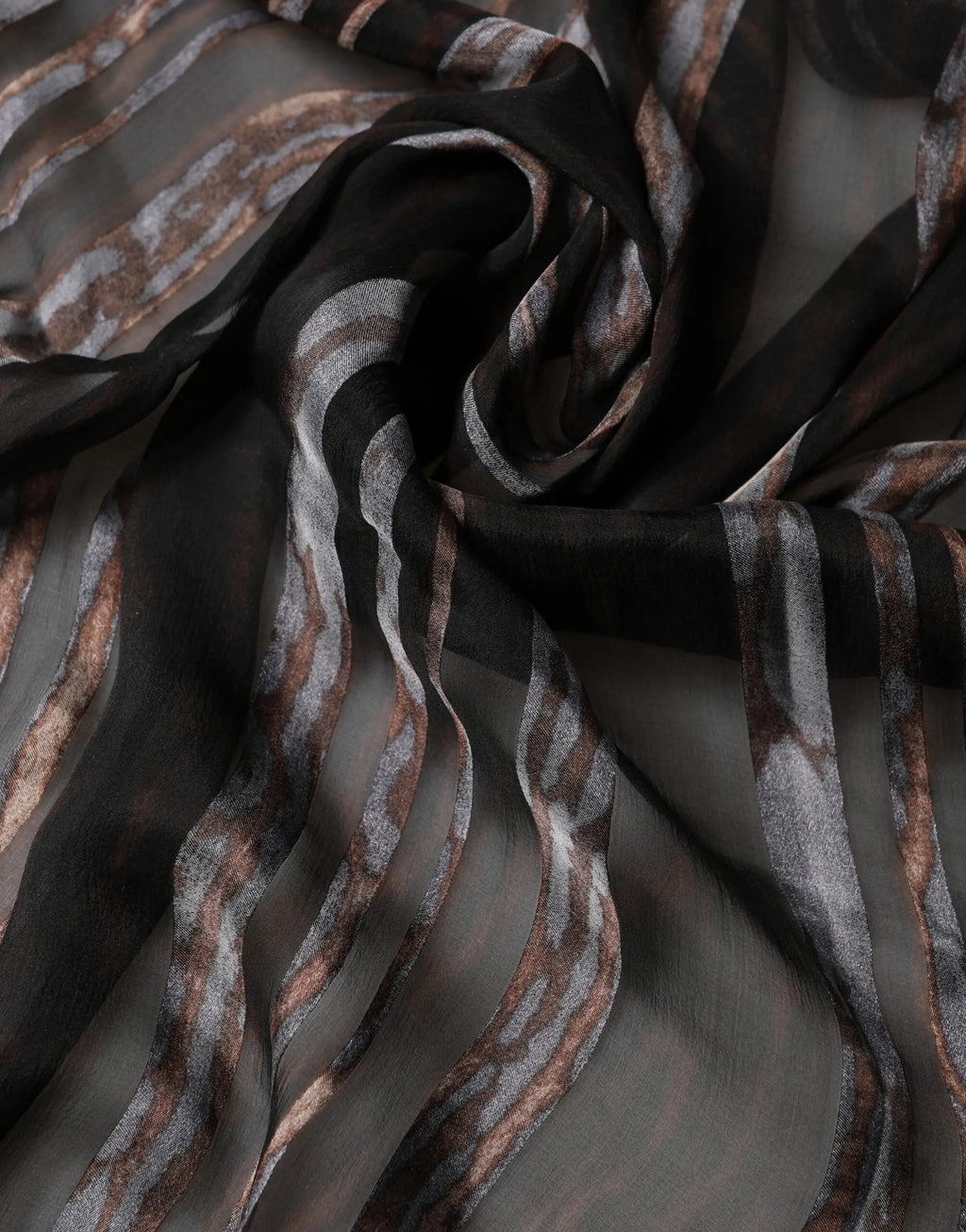 Foulard en soie noir dolce & gabbana avec rayures ondulées métalliques bronze et argent 193cm x 131cm