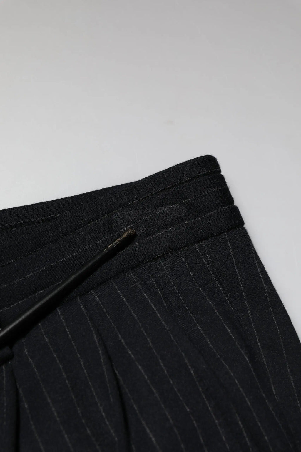 Pantalon slim pour homme dolce & gabbana en viscose noir rayé avec taille ajustée