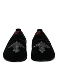 Dolce & gabbana mocassins slip on en velours noir avec ornements argentés brillants sur le devant