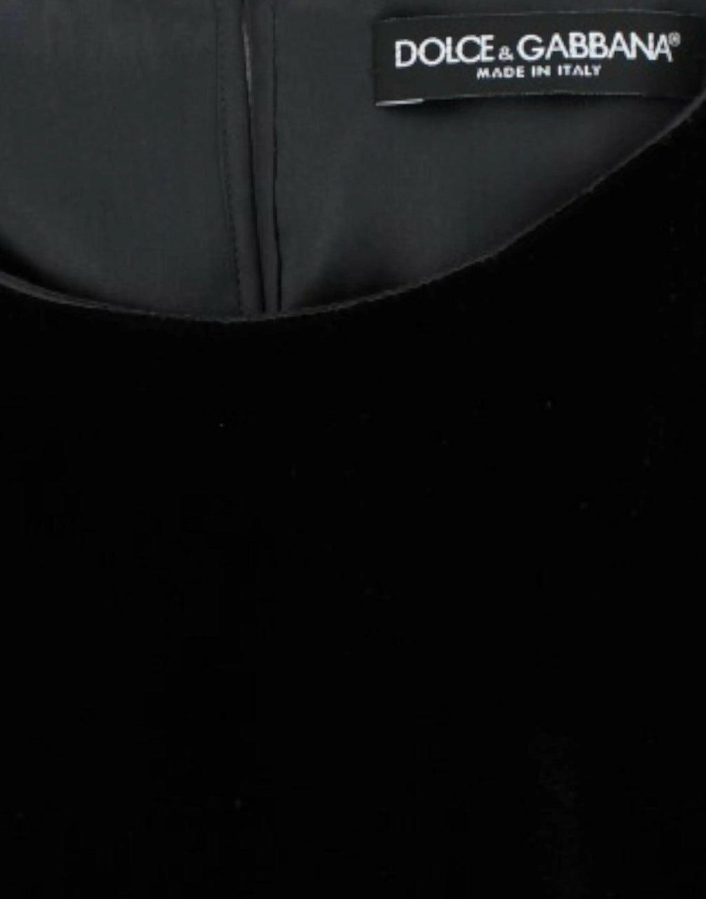 Blouse noire en velours dolce gabbana manches courtes en cuir avec couture et étiquette fabriquée en italie