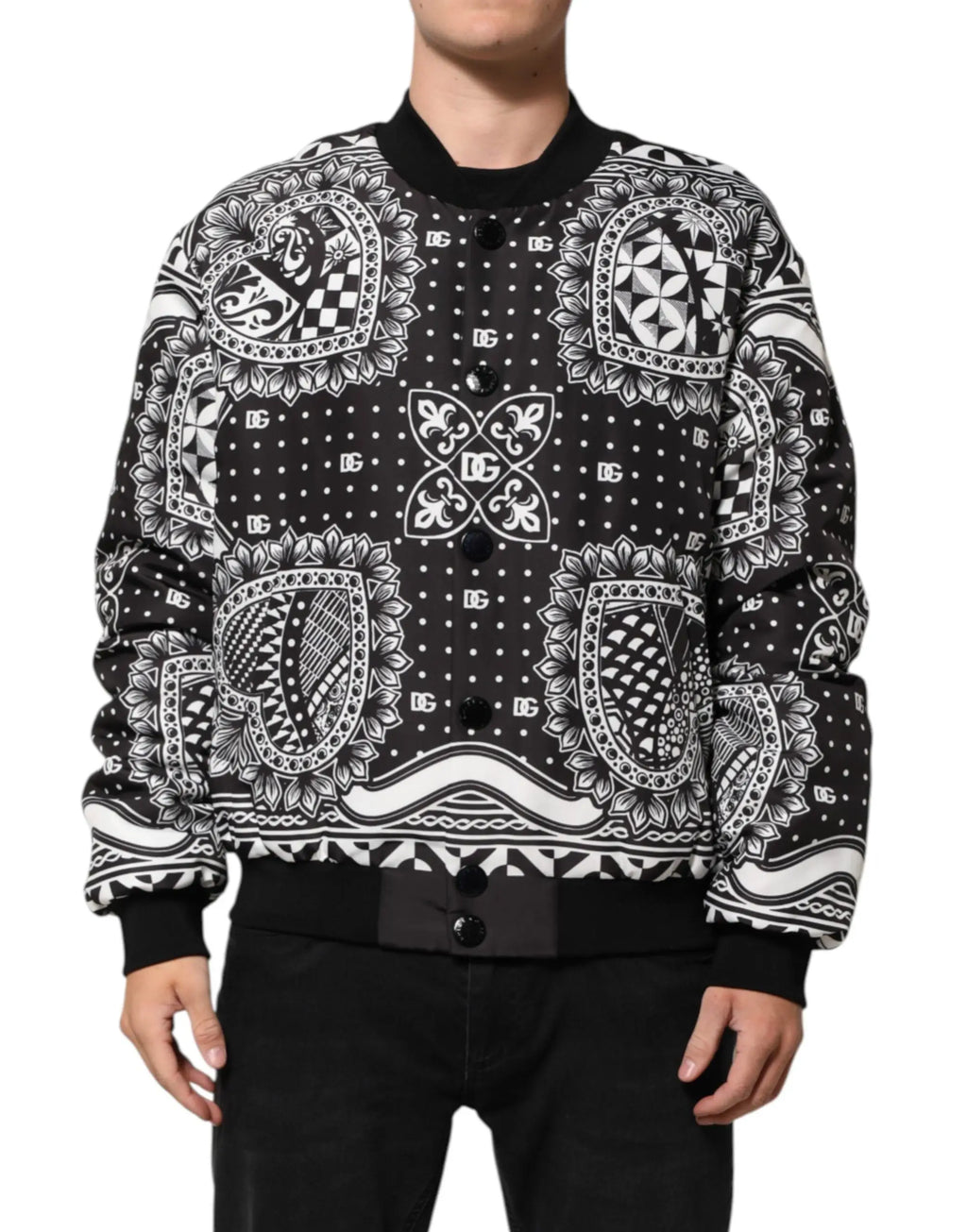 Dolce & Gabbana bomber jacket noir et blanc à motifs bandana avec designs floraux et logos dc répétés