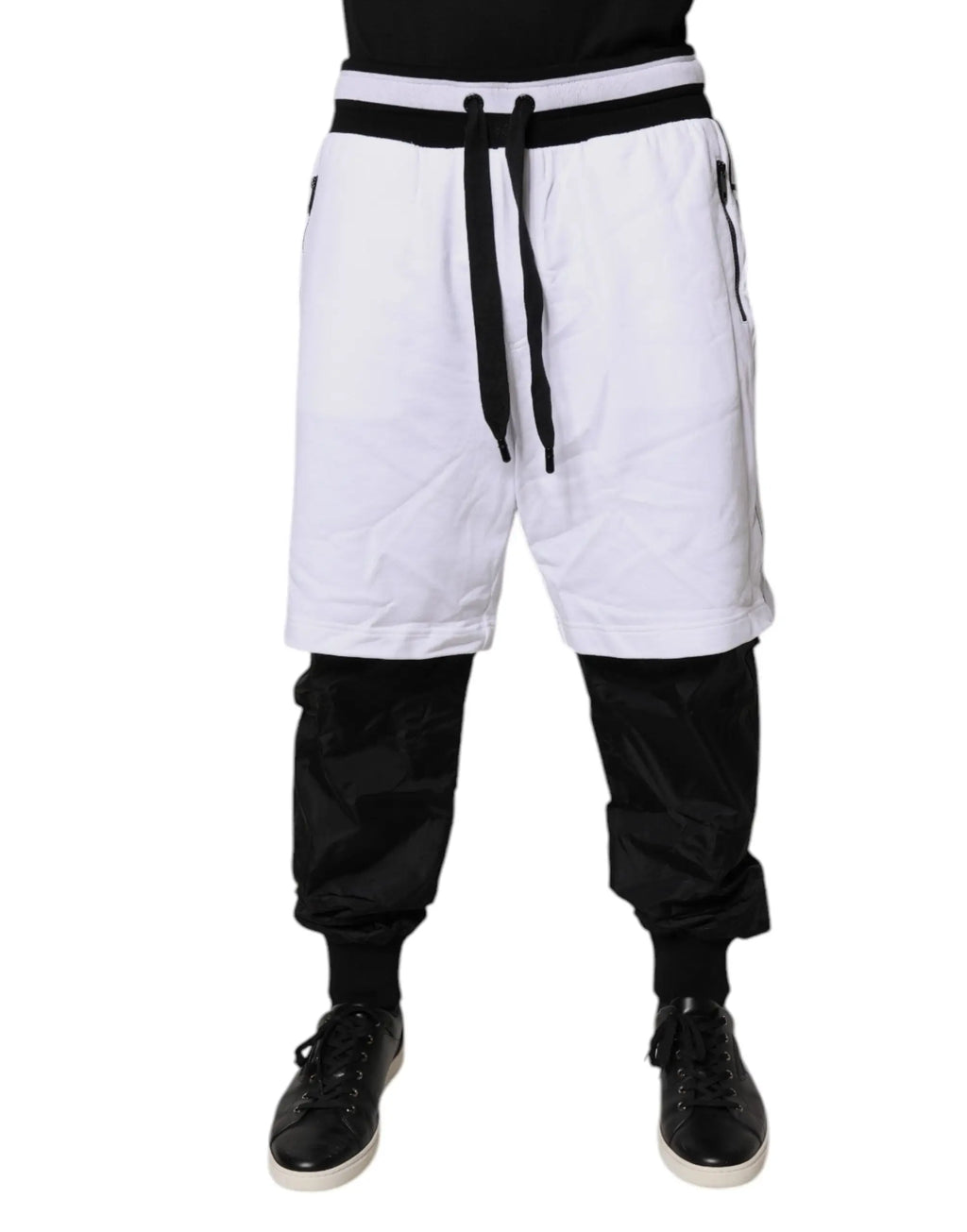 Dolce & gabbana jogger shorts noirs et blancs en coton avec taille ajustable et poches latérales
