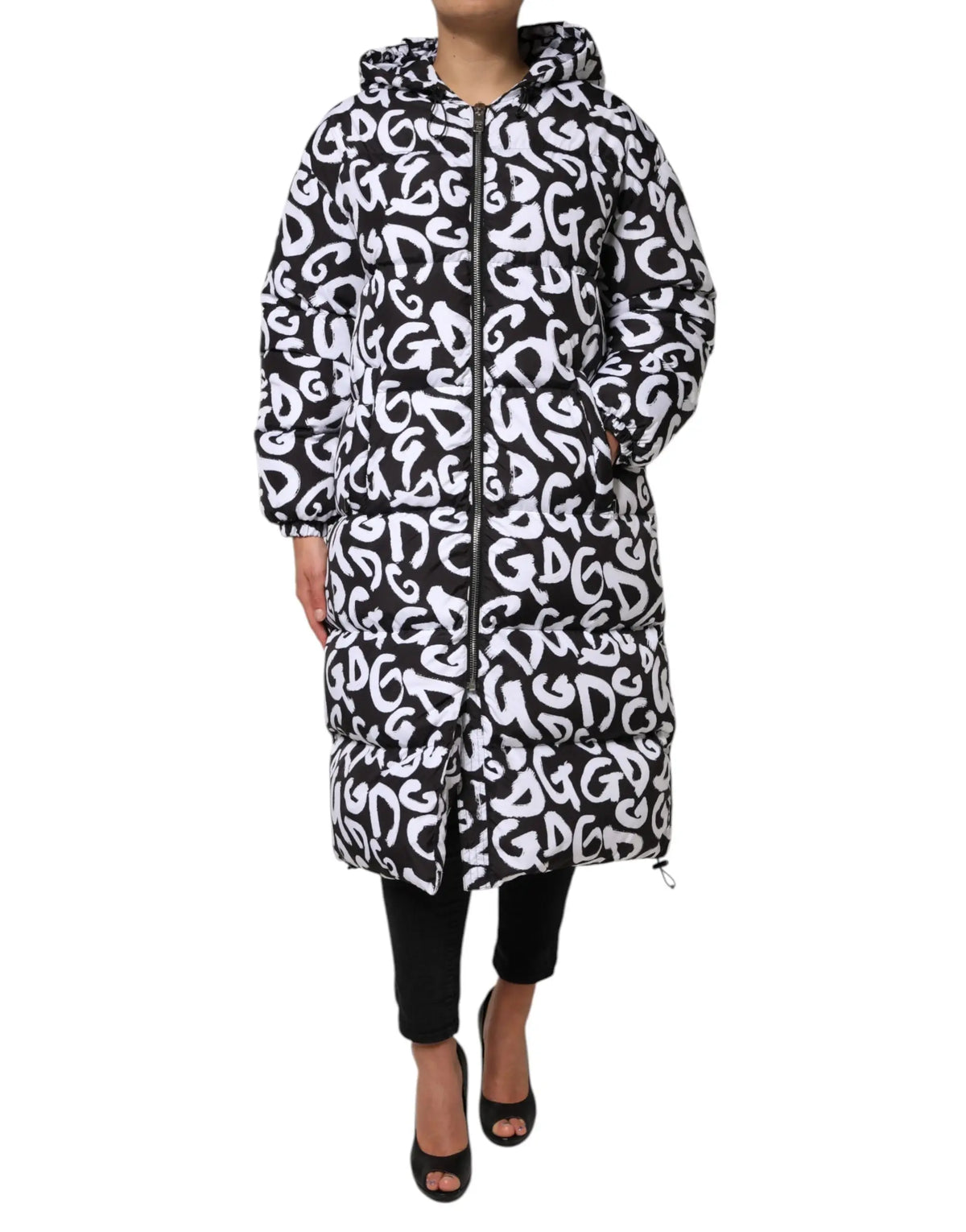 Dolce & gabbana manteau long matelassé noir et blanc à capuche avec motif logo gd sur toute la surface