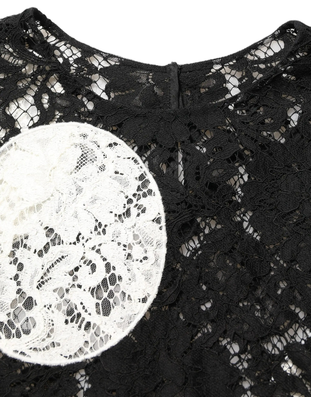 Blouse courte dolce & gabbana noire en dentelle avec appliqué blanc floral circulaire au col