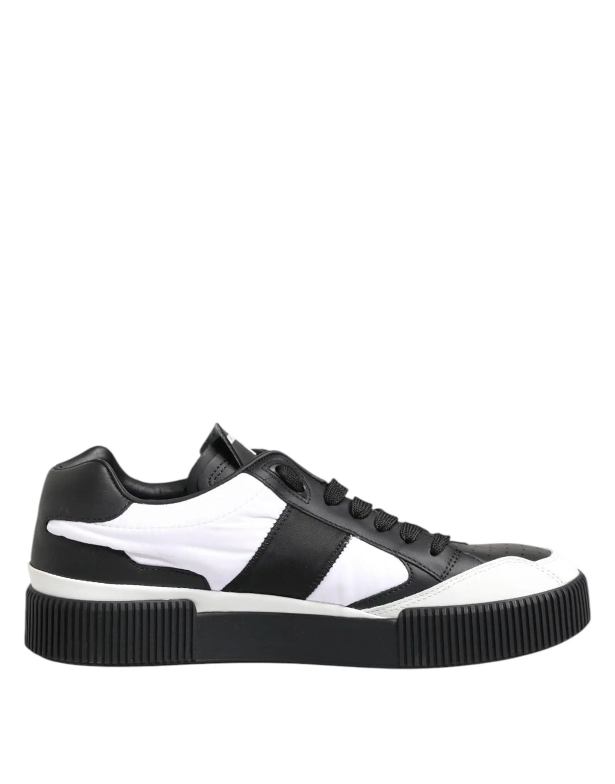 Baskets basses dolce & gabbana miami en cuir noir et blanc avec semelle crantée épaisse