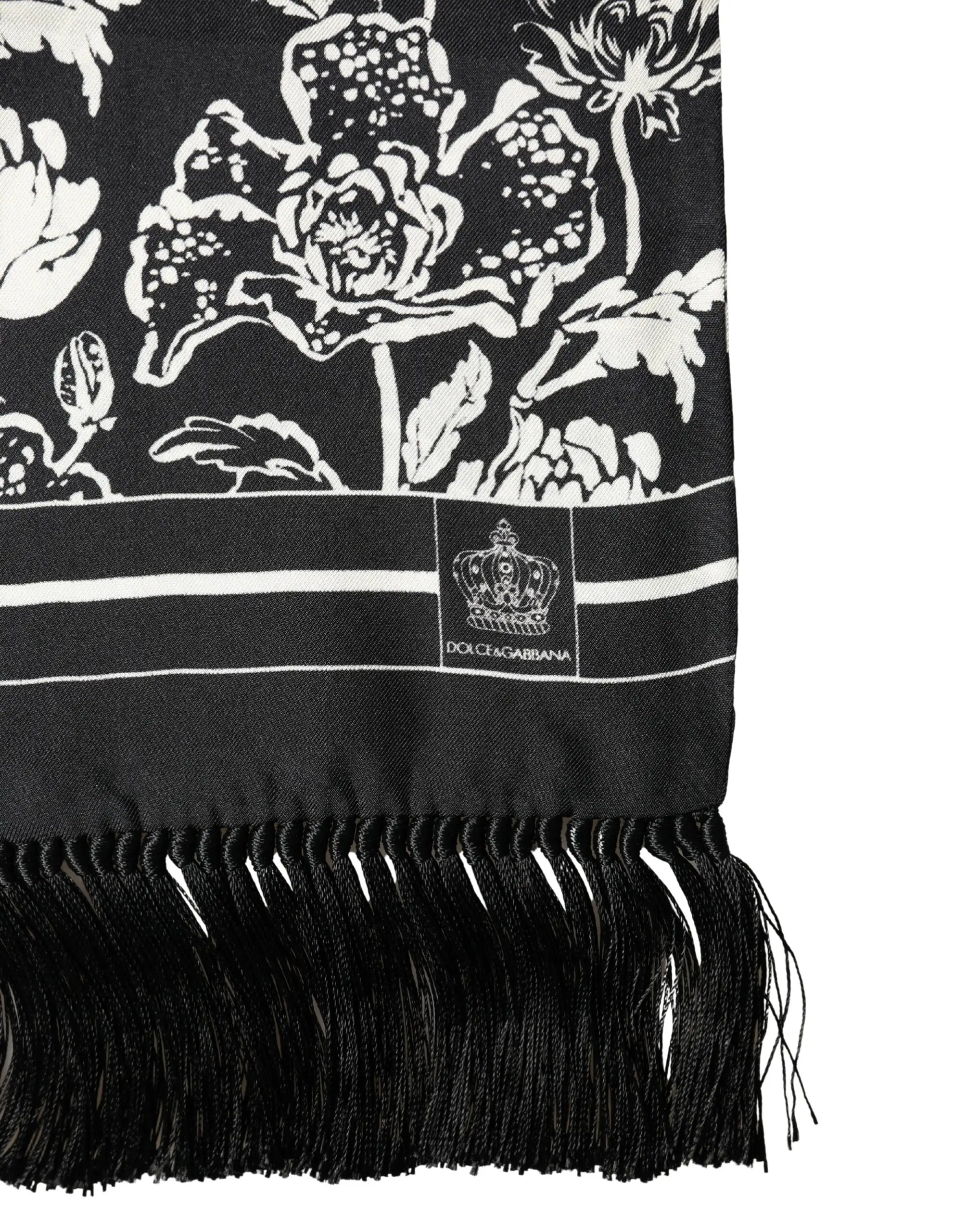 Écharpe dolce & gabbana en soie noire avec motif floral blanc et bords à franges 136 cm x 15,5 cm