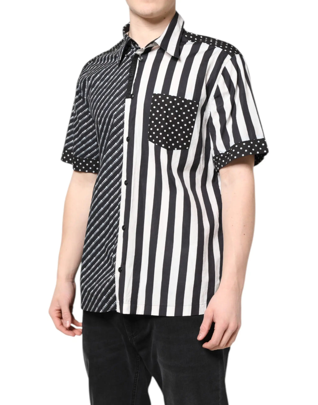 Dolce & gabbana chemise décontractée à manches courtes rayée noir et blanc avec accents à pois sur col poche et poignets