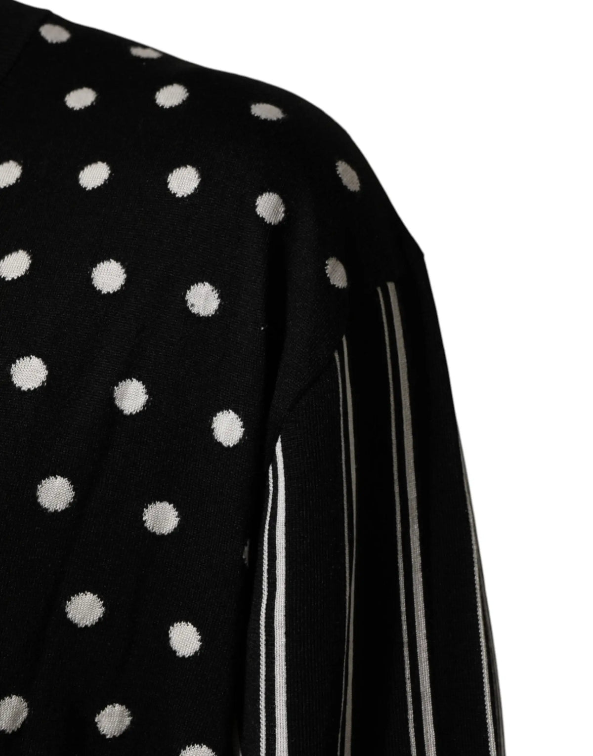 Pull-over dolce & gabbana noir à col en v avec pois blancs et rayures verticales sur la manche