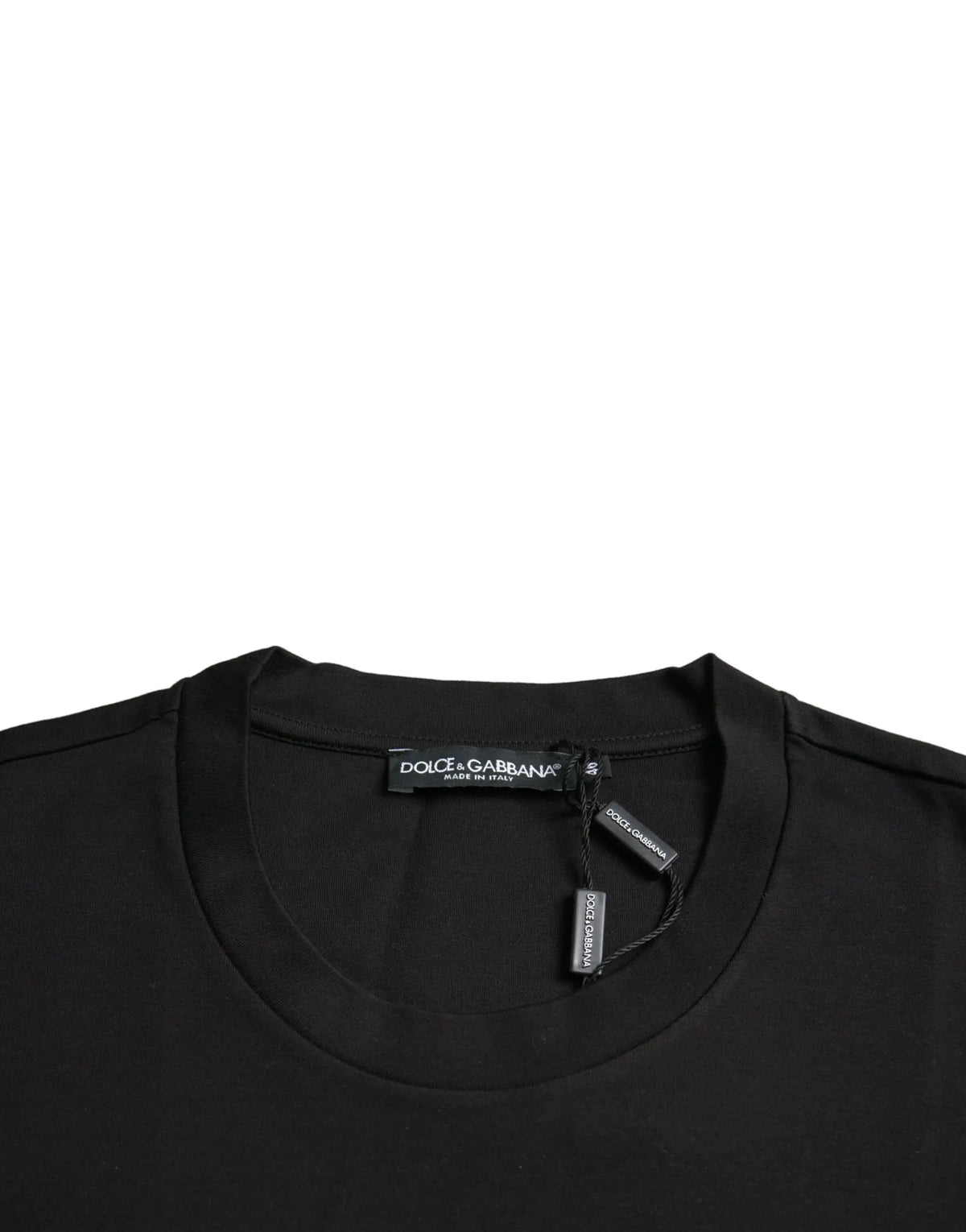 T-shirt dolce & gabbana noir avec col rond simple et étiquettes de marque visible