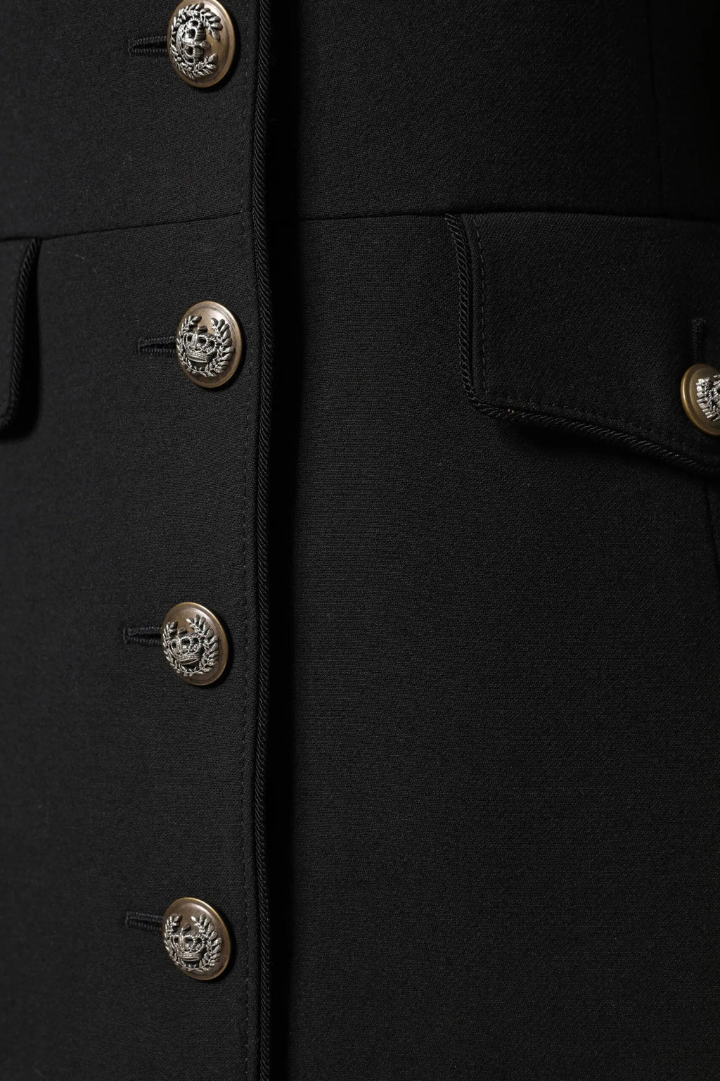 Manteau trench en laine noir dolce gabbana à simple boutonnage avec boutons têtes de mort argentés
