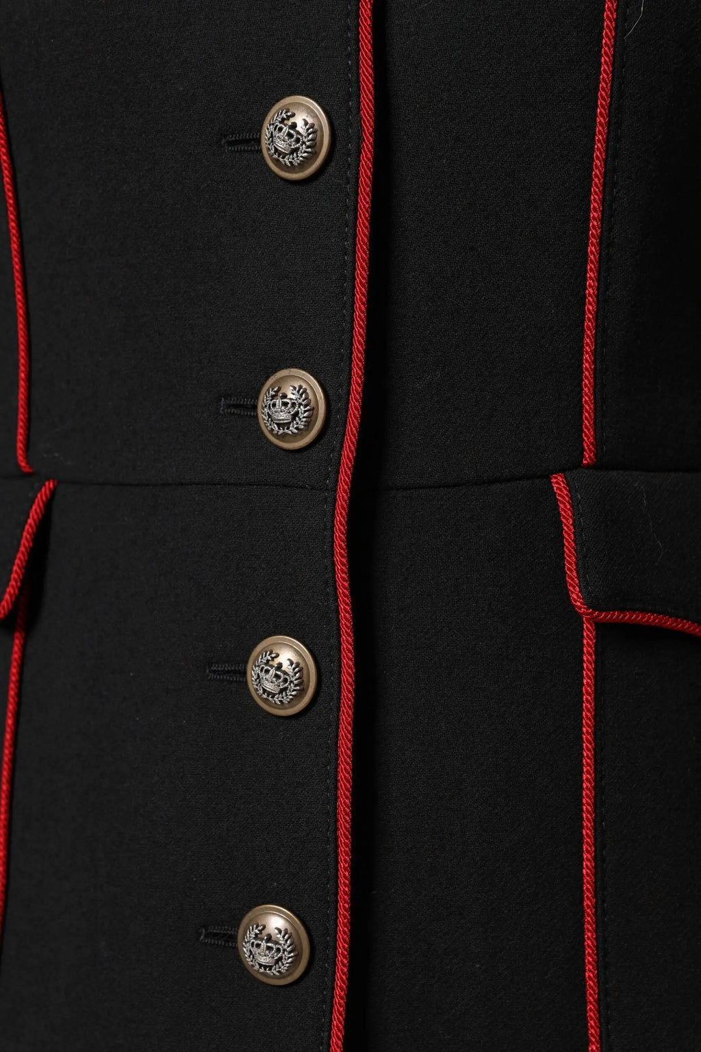Dolce gabbana trench coat noir en laine avec boutons crâne argentés et passepoil rouge