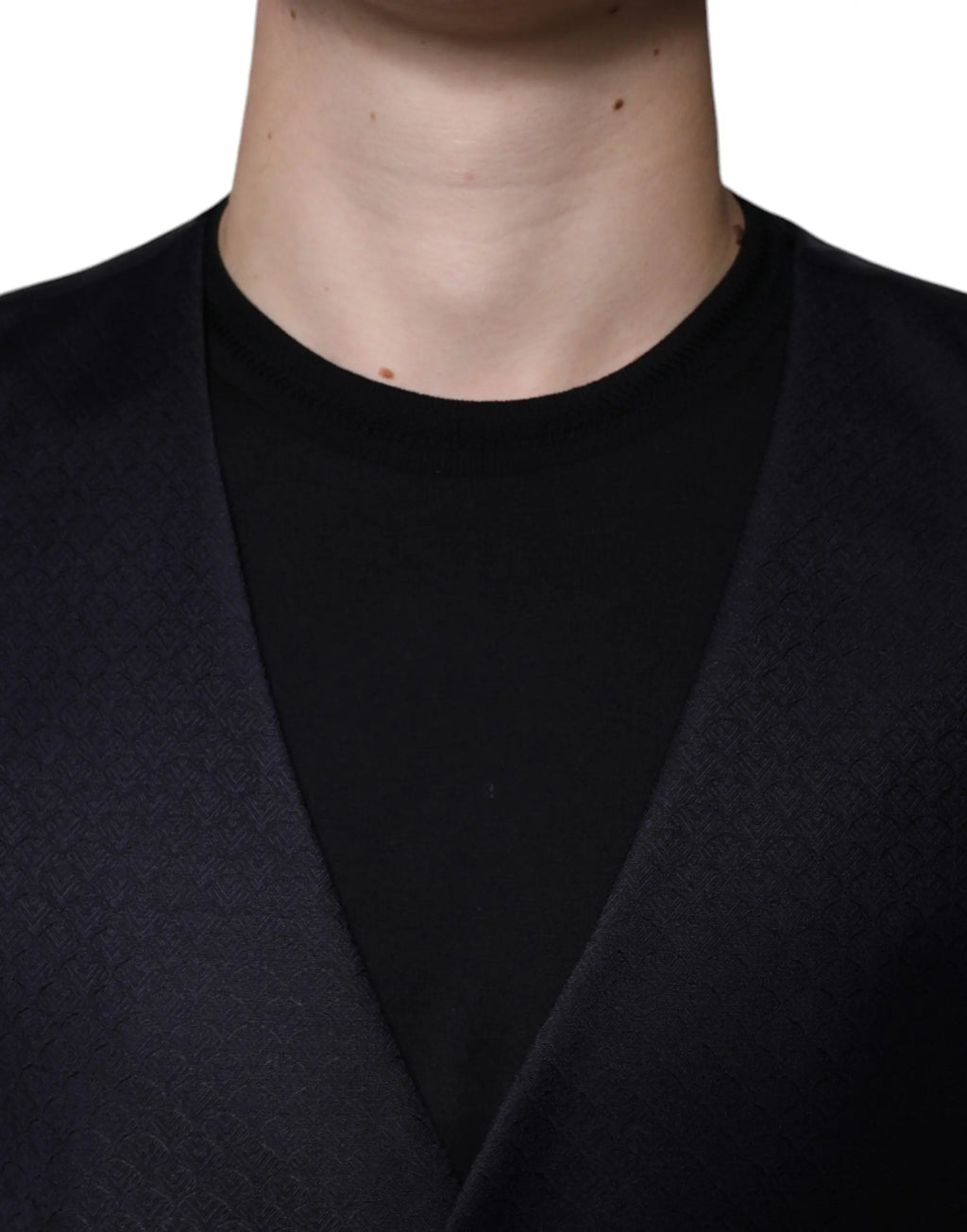 Dolce & gabbana black wool waistcoat dress with v-neck black woolen cardigan over black t-shirt