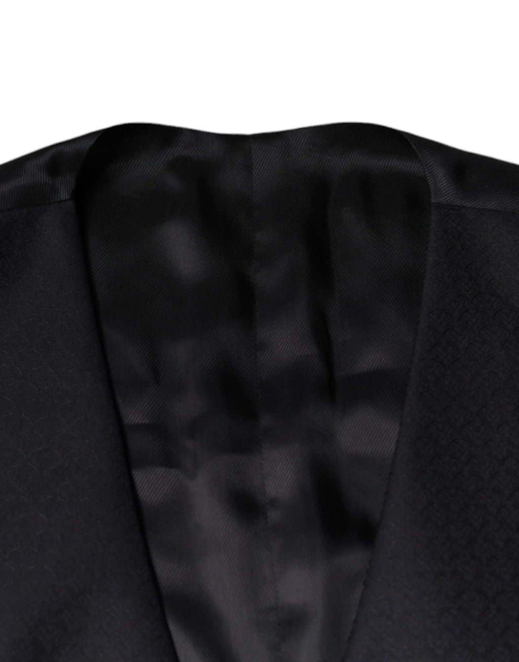 Col montant noir en satin doublé d’un gilet-robe en laine noire dolce & gabbana formel