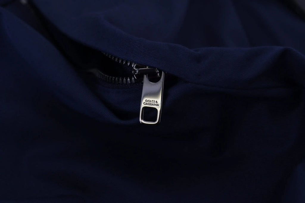 Fermoir argenté dolce & gabbana sur tissu bleu marine short décontracté bleu coton stretch pour homme