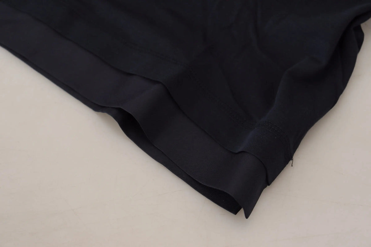Pull dolce & gabbana en coton bleu avec tissu noir lisse et finition légèrement brillante et ourlet soigné