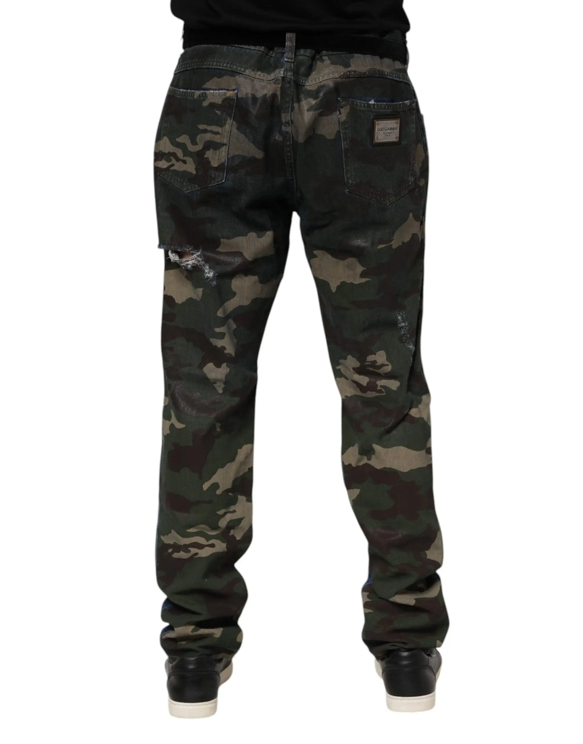 Jean en denim camouflage bleu dolce & gabbana en coton avec motif vert foncé et marron et patch usé sur la cuisse gauche