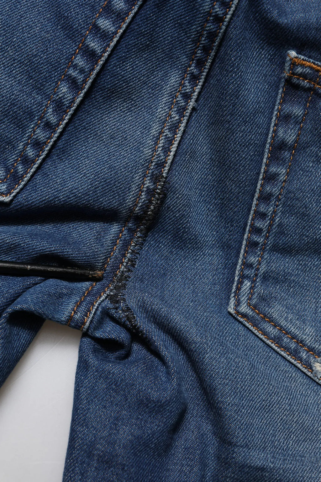 Jean skinny taille basse en coton bleu de dolce & gabbana avec tissu denim bleu foncé et couture visible