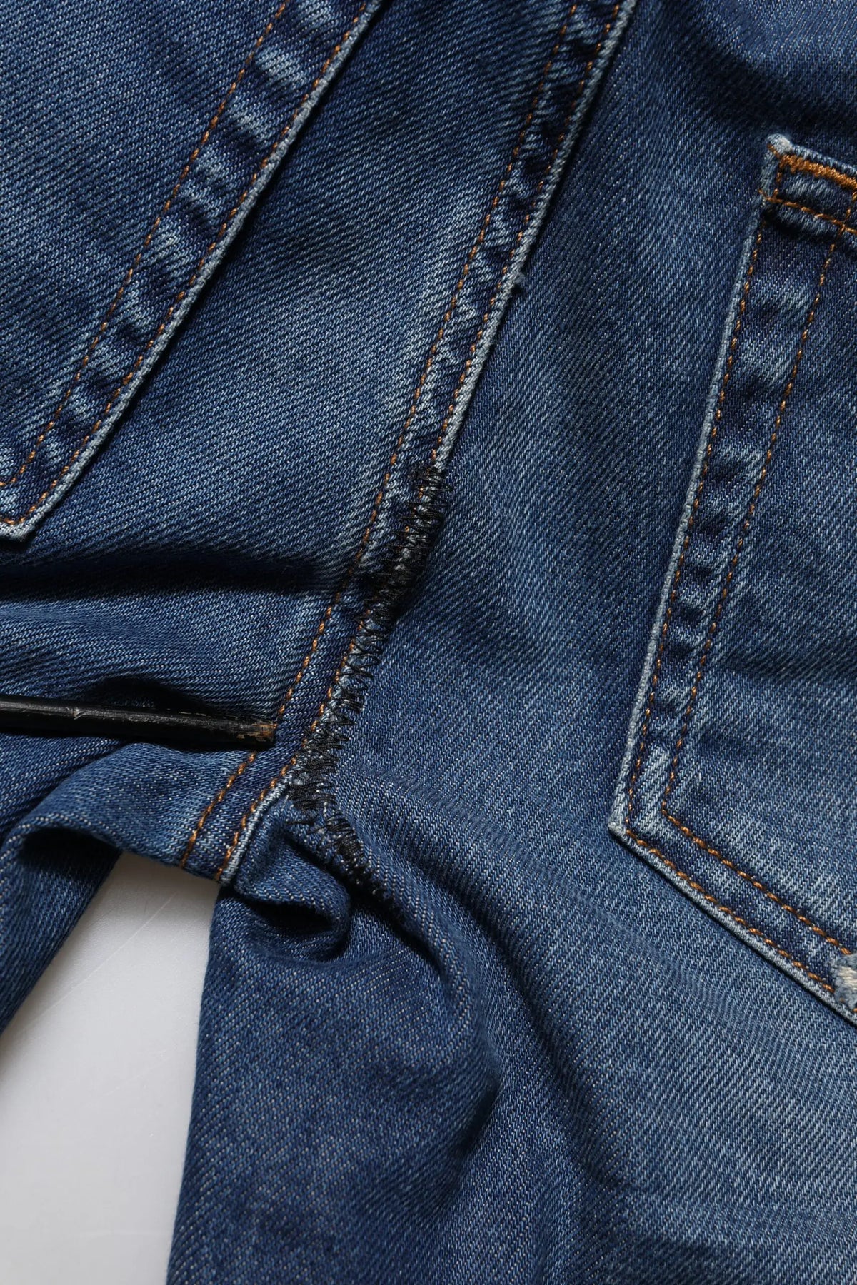 Jean skinny taille basse en coton bleu de dolce & gabbana avec tissu denim bleu foncé et couture visible