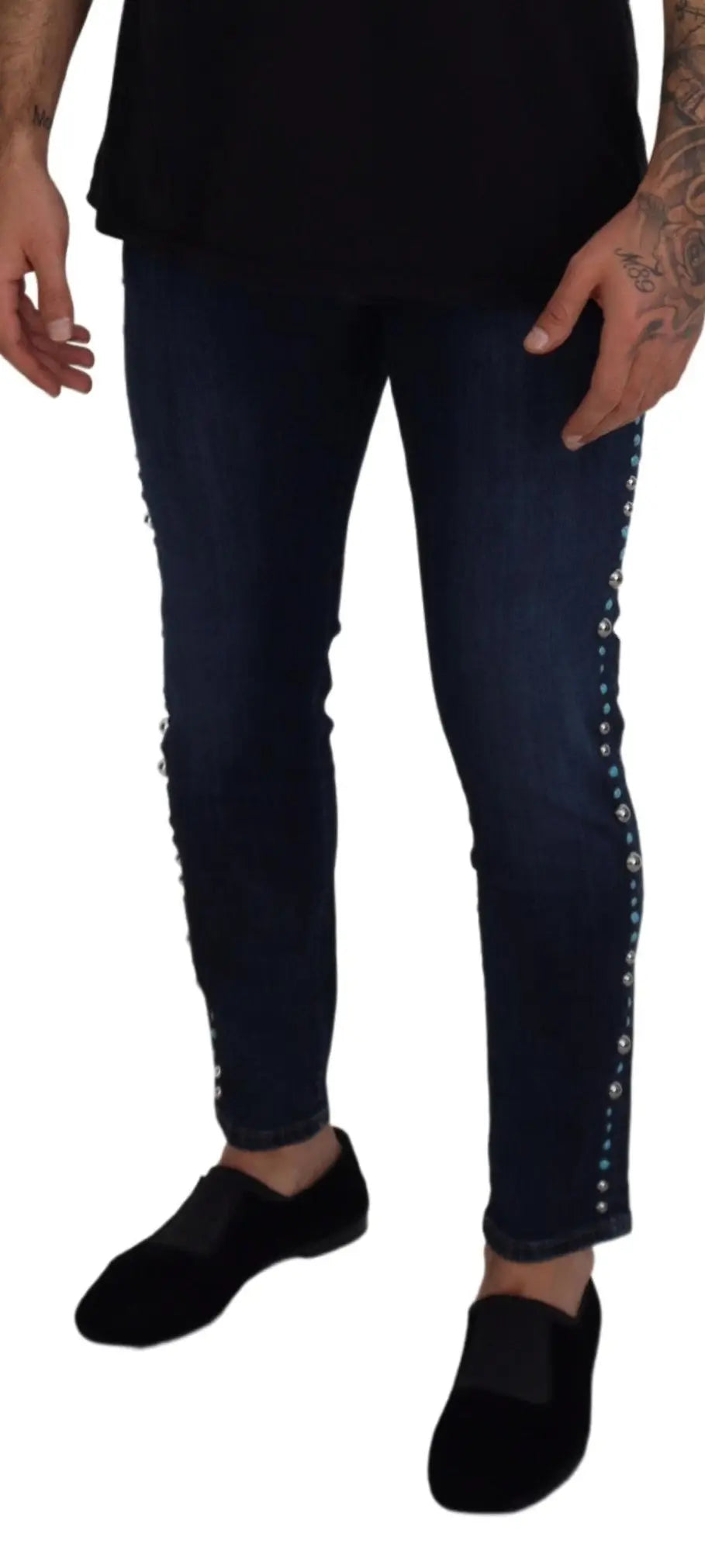 Jean slim bleu foncé en coton dolce & gabbana avec rangées verticales de clous argentés le long des coutures côté jambes