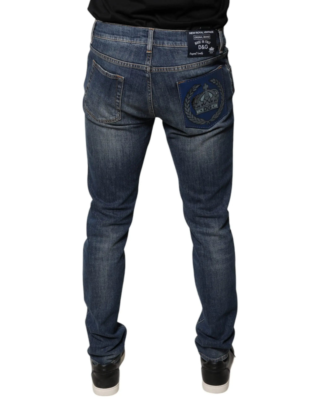 Jeans skinny en denim coton bleu foncé dolce gabbana avec écusson couronne brodé sur la poche arrière