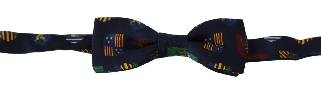 Dolce & Gabbana noeud papillon bleu marine en soie 100 % avec motif drapeaux colorés et emblèmes ajustable homme