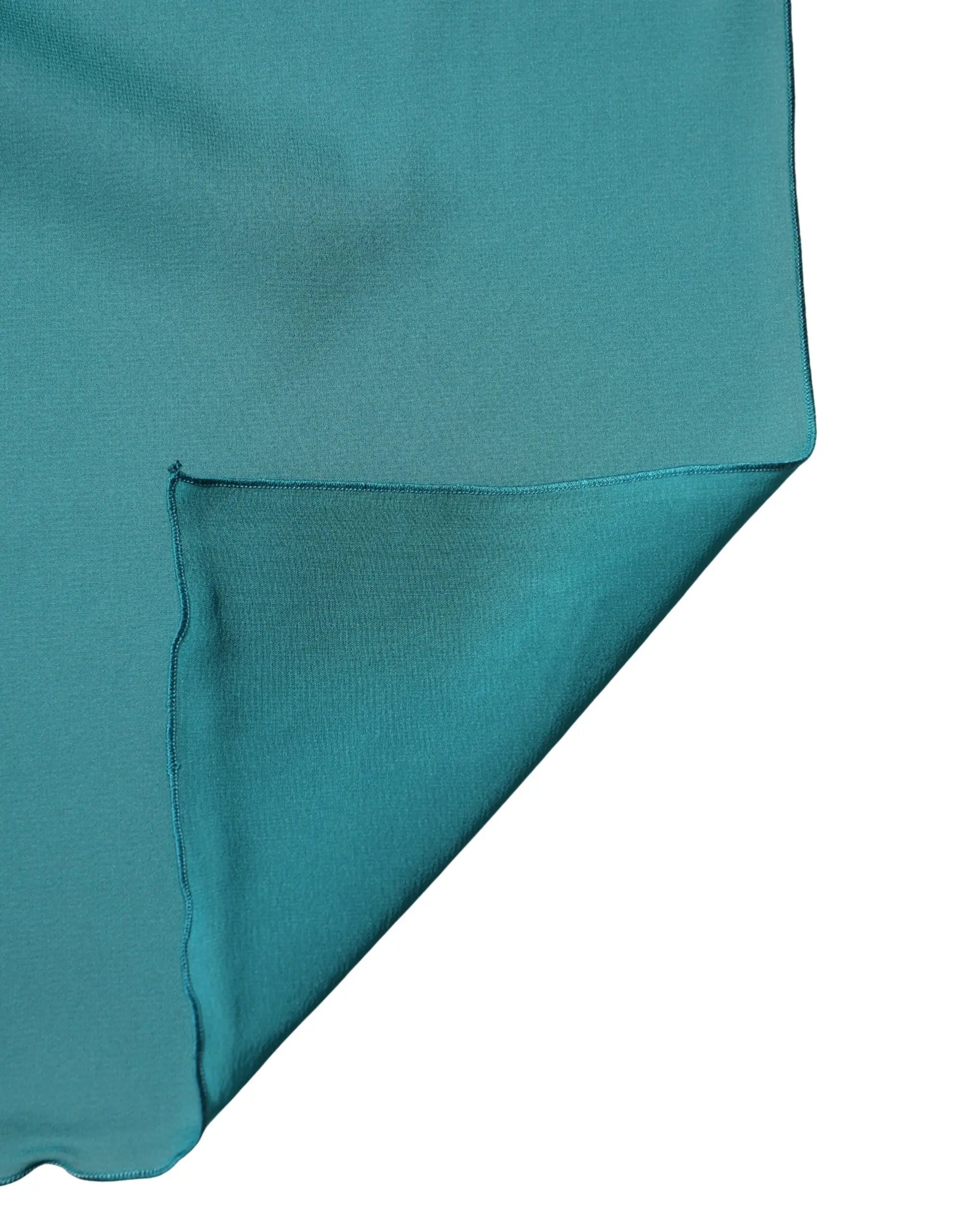 Étole en soie douce bleu-vert dolce & gabbana avec tissu lisse et bords soigneusement cousus 200cm x 64cm