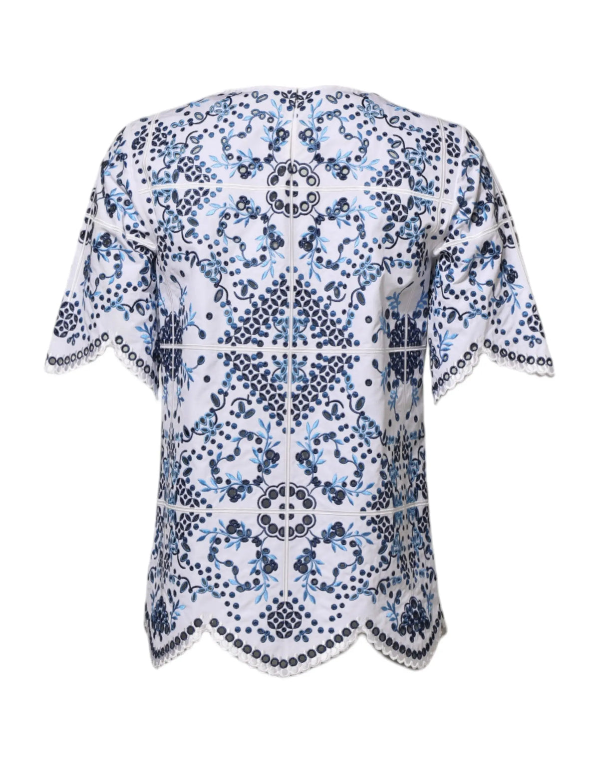 Blouse dolce & gabbana blanche avec broderie florale bleue et noire et bordure en dentelle aux manches et ourlet