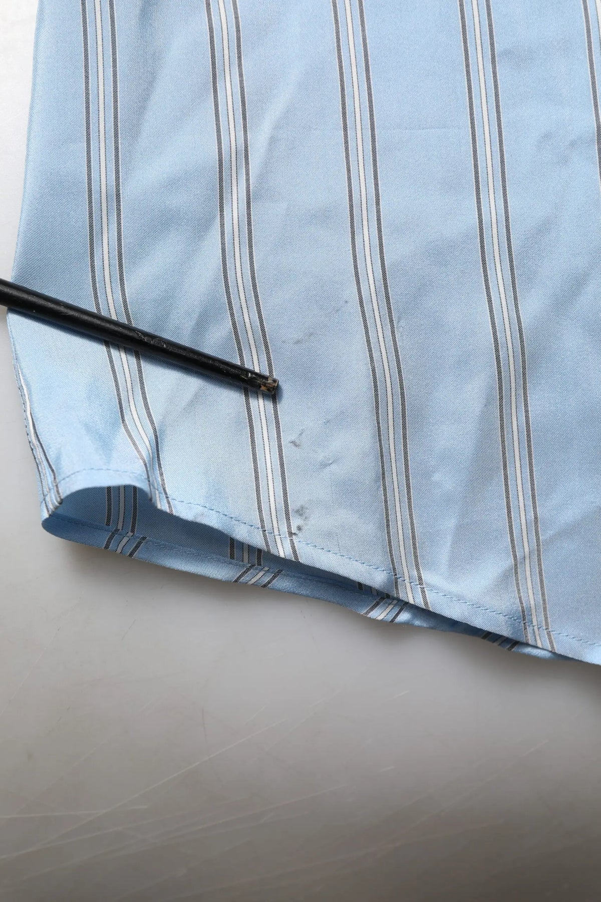 Chemise longue dolce & gabbana martini bleu clair à rayures blanches et grises en tissu tissé lisse