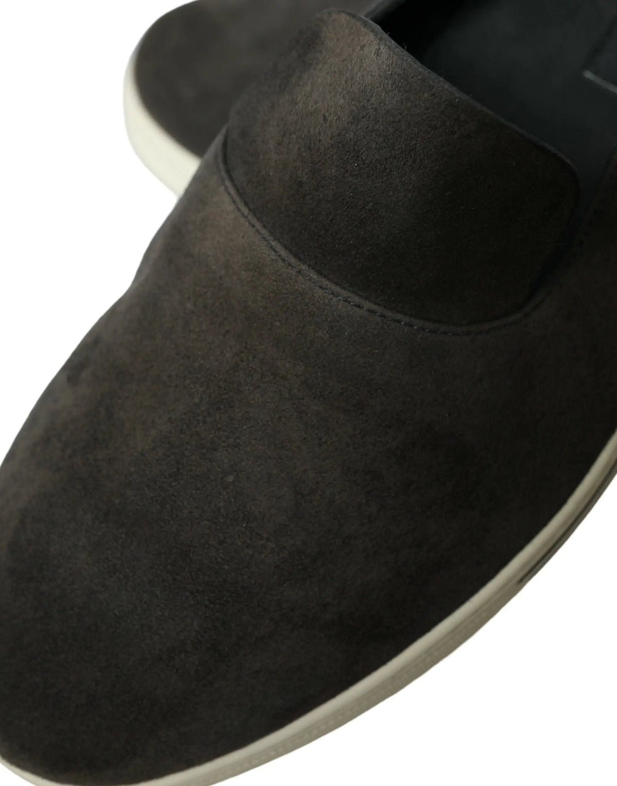 Dolce & gabbana mocassins pour hommes en daim bleu foncé avec semelle en caoutchouc blanche style slip-on