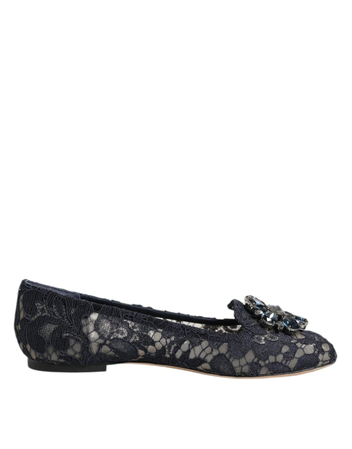 Chaussure plate noire en dentelle dolce & gabbana avec décoration en cristal à l’avant